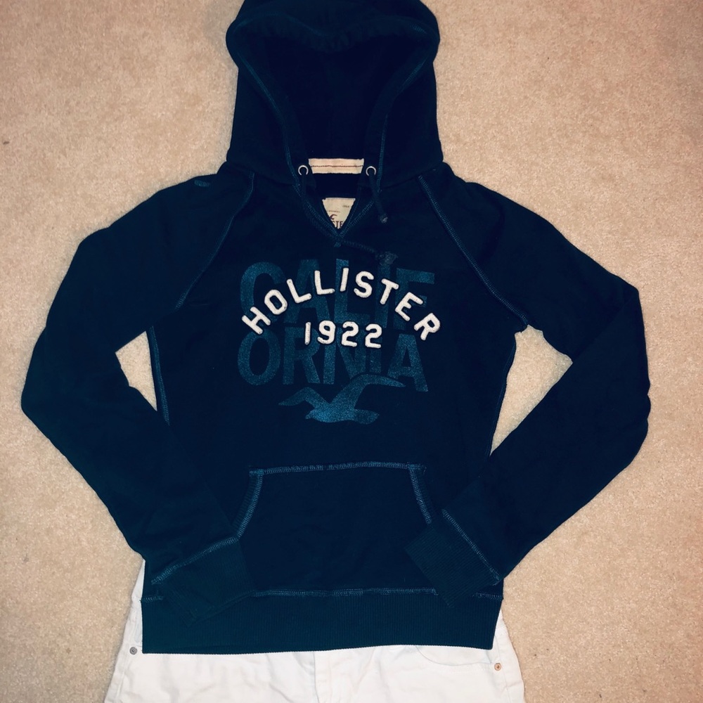 Hollister navy blue hoodie
